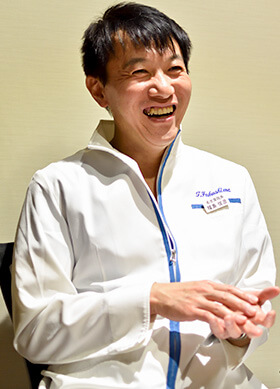 親和クリニック名古屋院 福島 俊彦院長の笑顔の写真