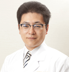 医師 : 蔵持 大介