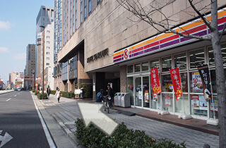 JR名古屋駅桜通口からの道順9