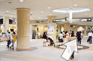 JR大阪駅中央改札口からの道順5
